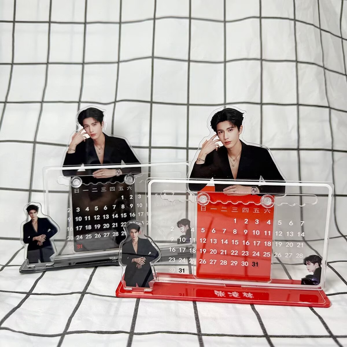 Zhang Linghe's 3D calendar orn - Office Tech Gadgets のレビューと価格