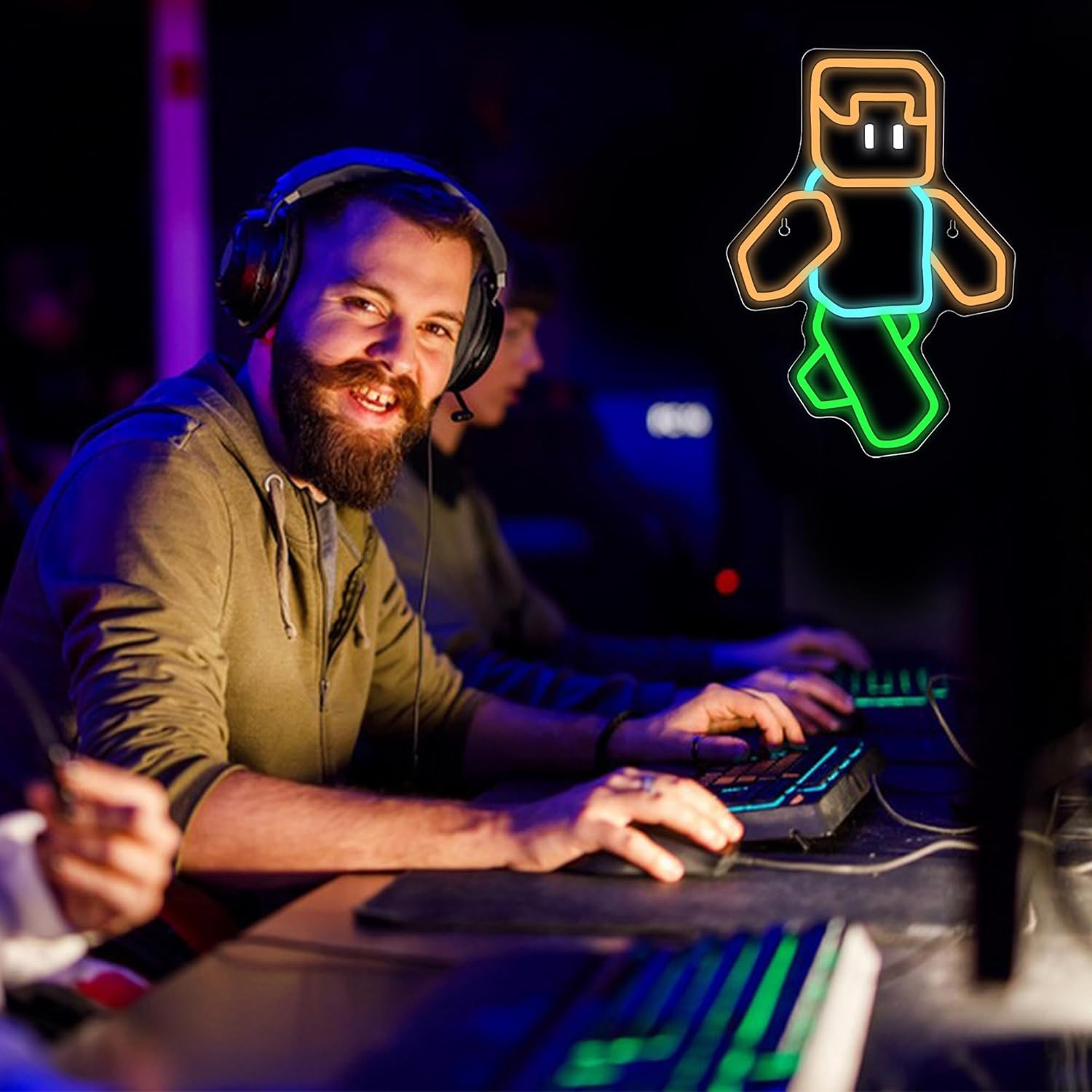 Pixel Art Character Neon Sign  - Tech Office Wall Art のレビューと価格